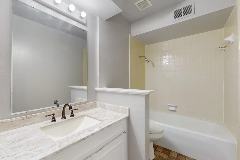 7948 Habersham Lane Dallas, TX 75248