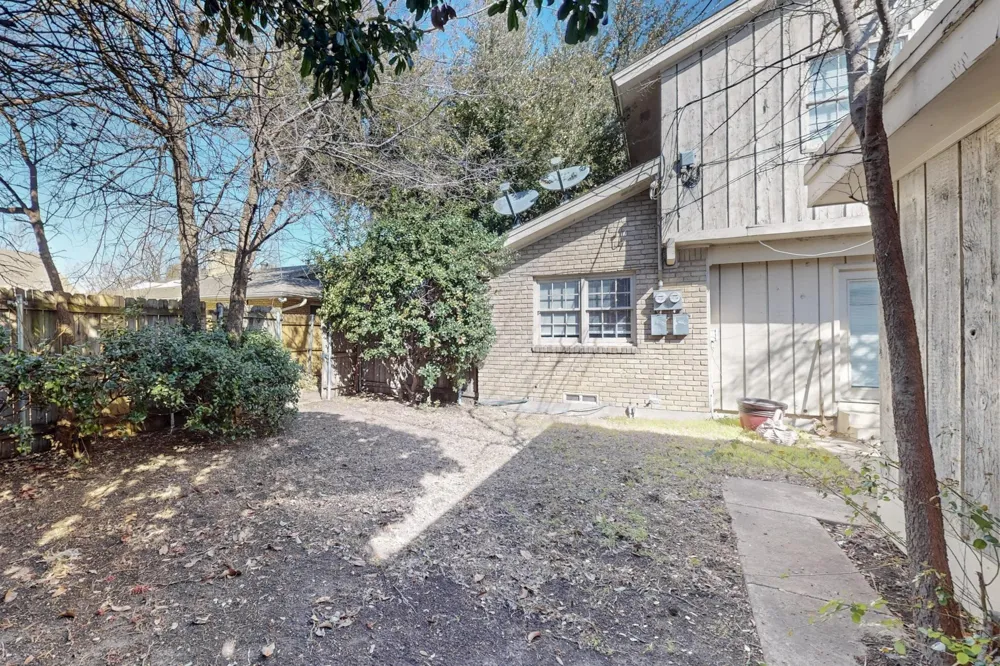 7948 Habersham Lane Dallas, TX 75248