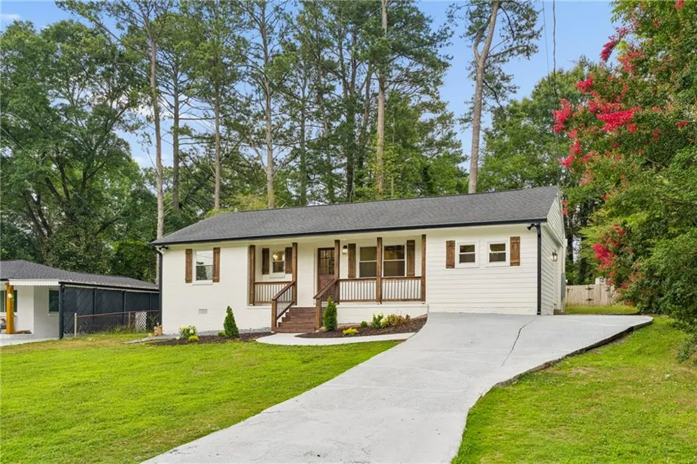 2720 Sherwood Road SE Smyrna, GA 30082