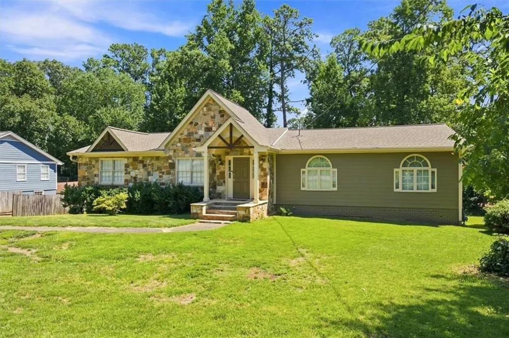 2946 Missy Drive Marietta, GA 30062