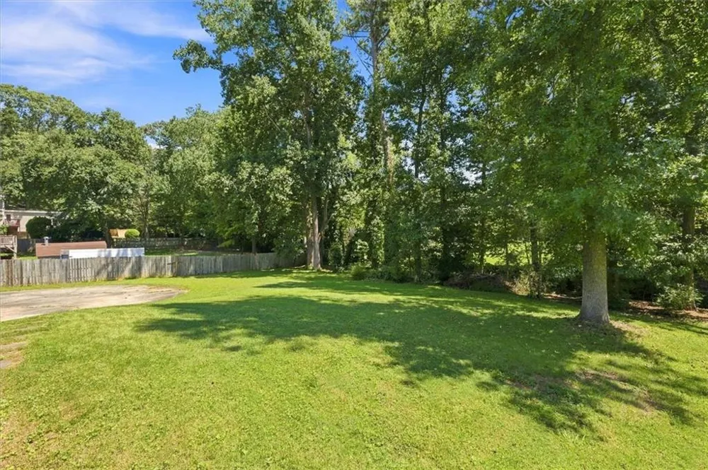 2946 Missy Drive Marietta, GA 30062