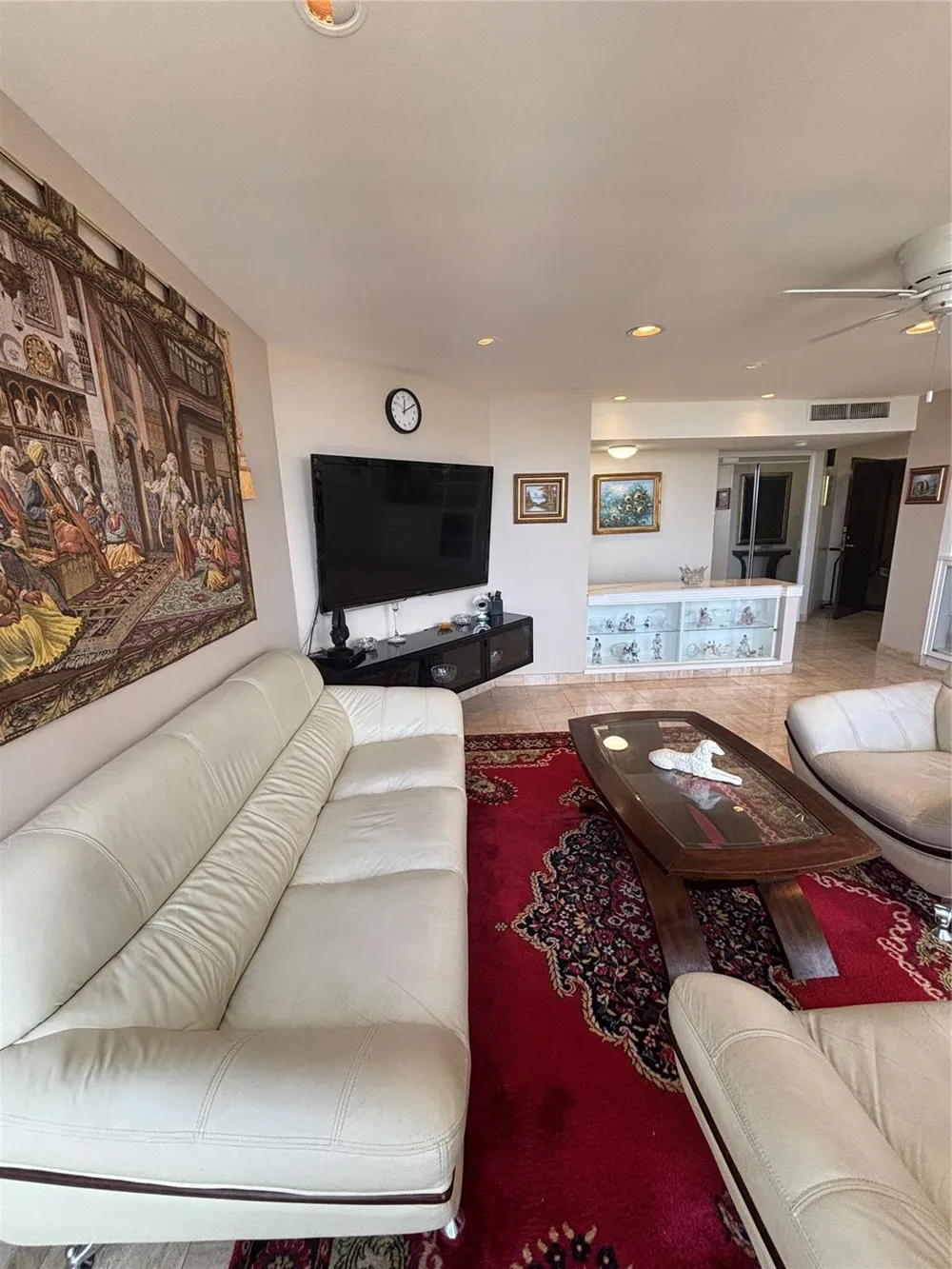 1111 Bering Drive #1205 Houston, TX 77057