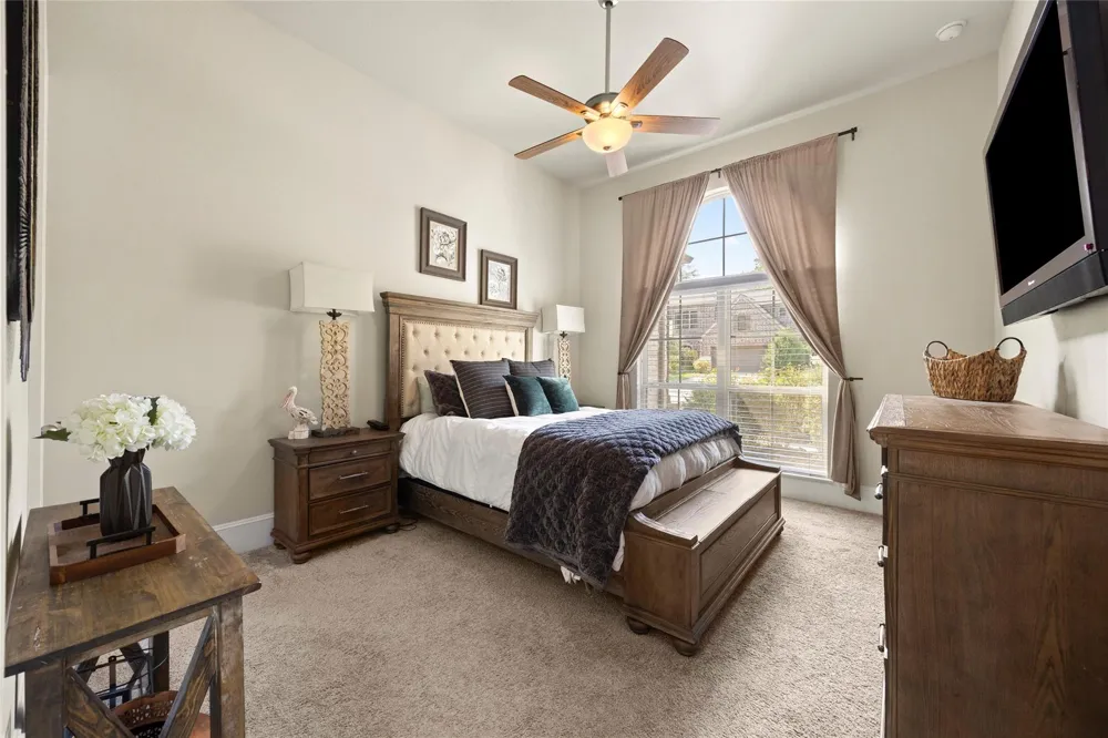 211 Evening Tide Way Conroe, TX 77318