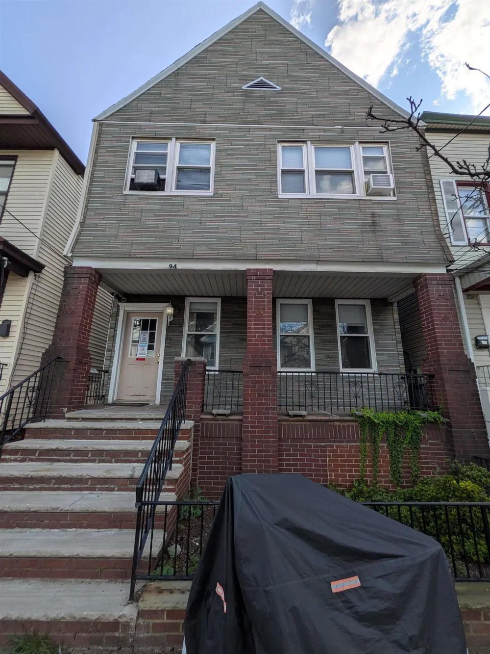 94 WEST 13TH ST Bayonne, NJ 07002