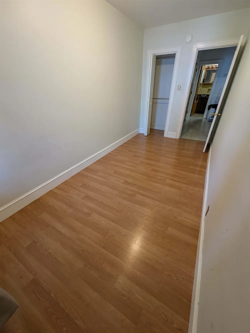 94 WEST 13TH ST Bayonne, NJ 07002