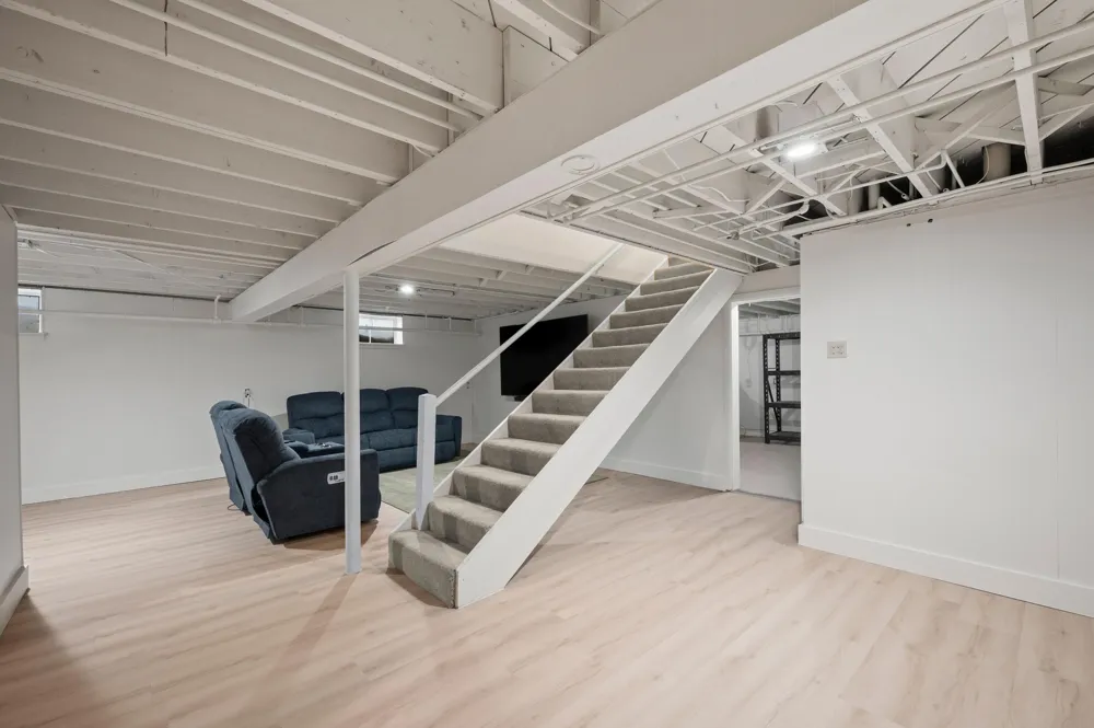 703 Comings Avenue St. Joseph, MI 49085