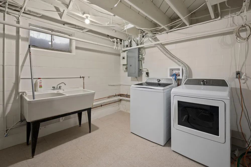 703 Comings Avenue St. Joseph, MI 49085
