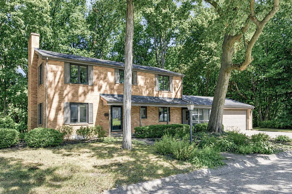 703 Comings Avenue St. Joseph, MI 49085