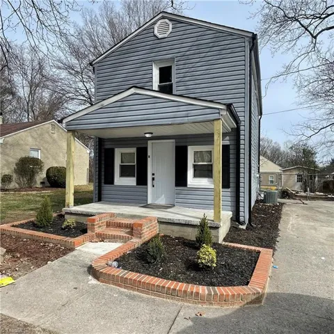 1013 Willow Road