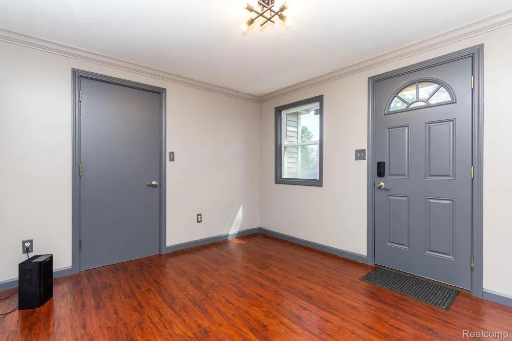 5555 Botsford Avenue Sterling Heights City, MI 48310
