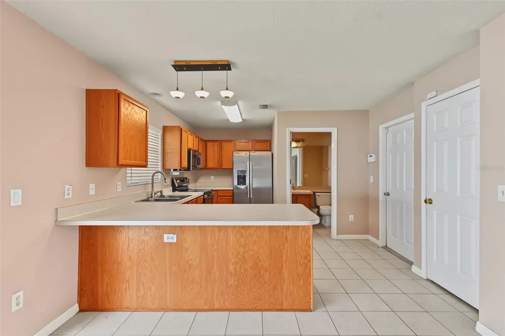 150 SAWTOOTH DRIVE Valrico, FL 33594