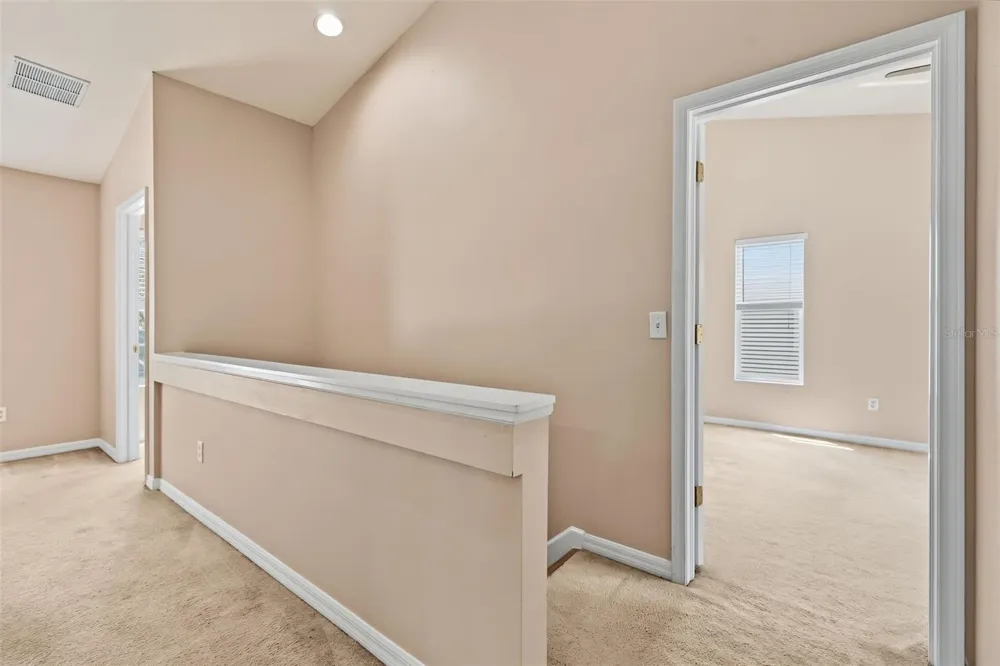 150 SAWTOOTH DRIVE Valrico, FL 33594
