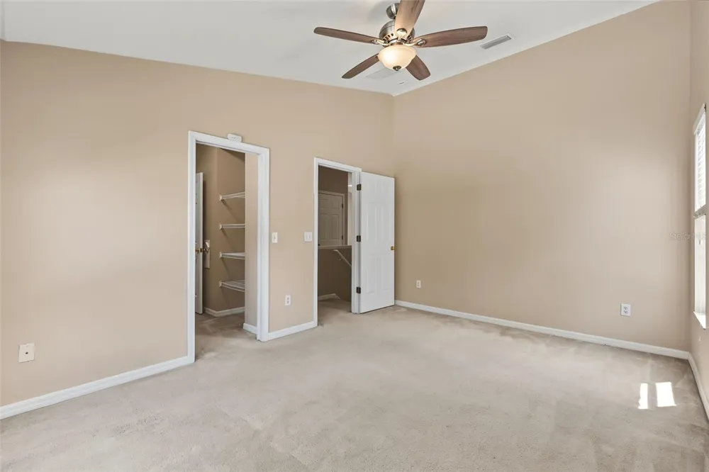 150 SAWTOOTH DRIVE Valrico, FL 33594