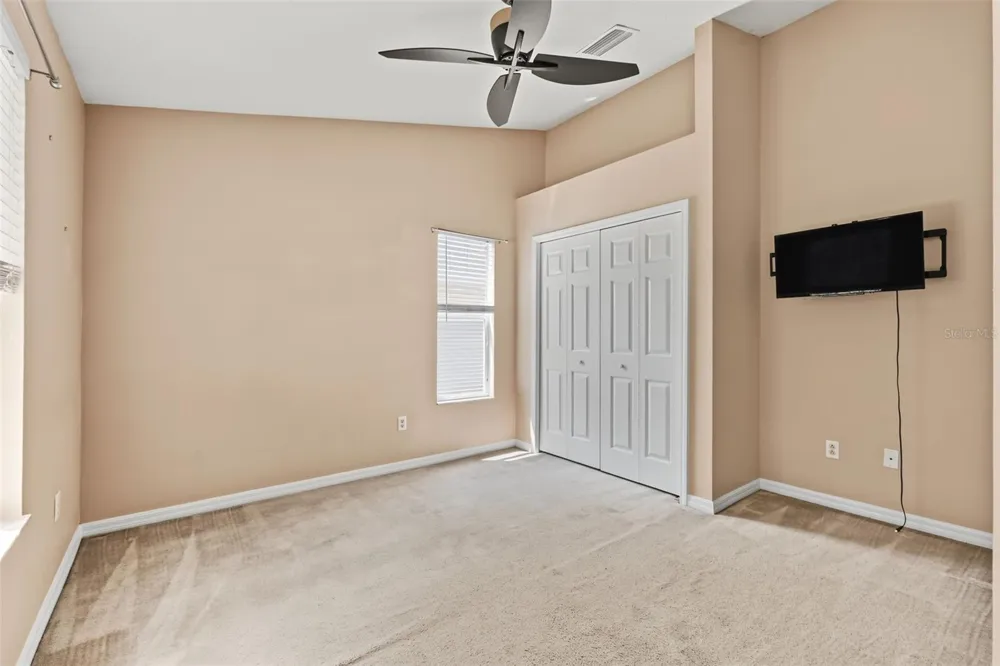 150 SAWTOOTH DRIVE Valrico, FL 33594