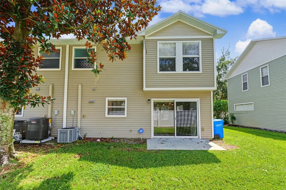 150 SAWTOOTH DRIVE Valrico, FL 33594