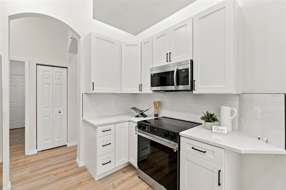 1887 WOOD BEND STREET Tarpon Springs, FL 34689
