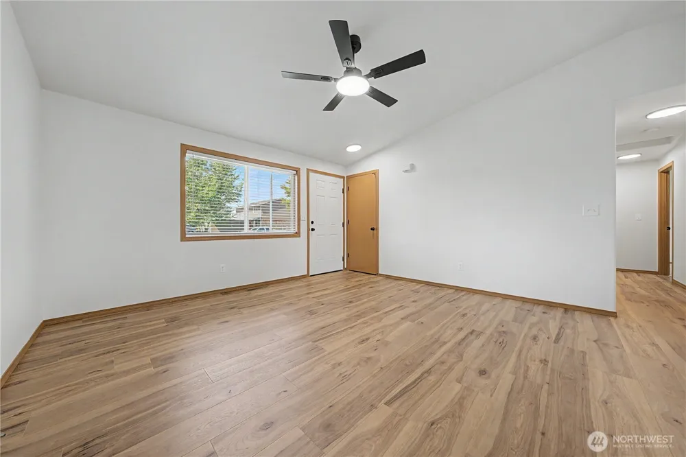 513 Monarch Street Moses Lake, WA 98837