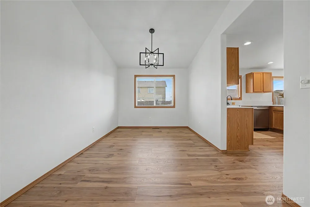 513 Monarch Street Moses Lake, WA 98837
