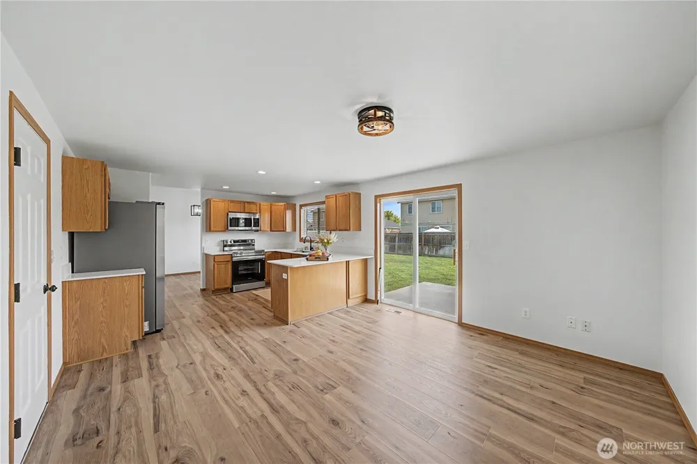 513 Monarch Street Moses Lake, WA 98837