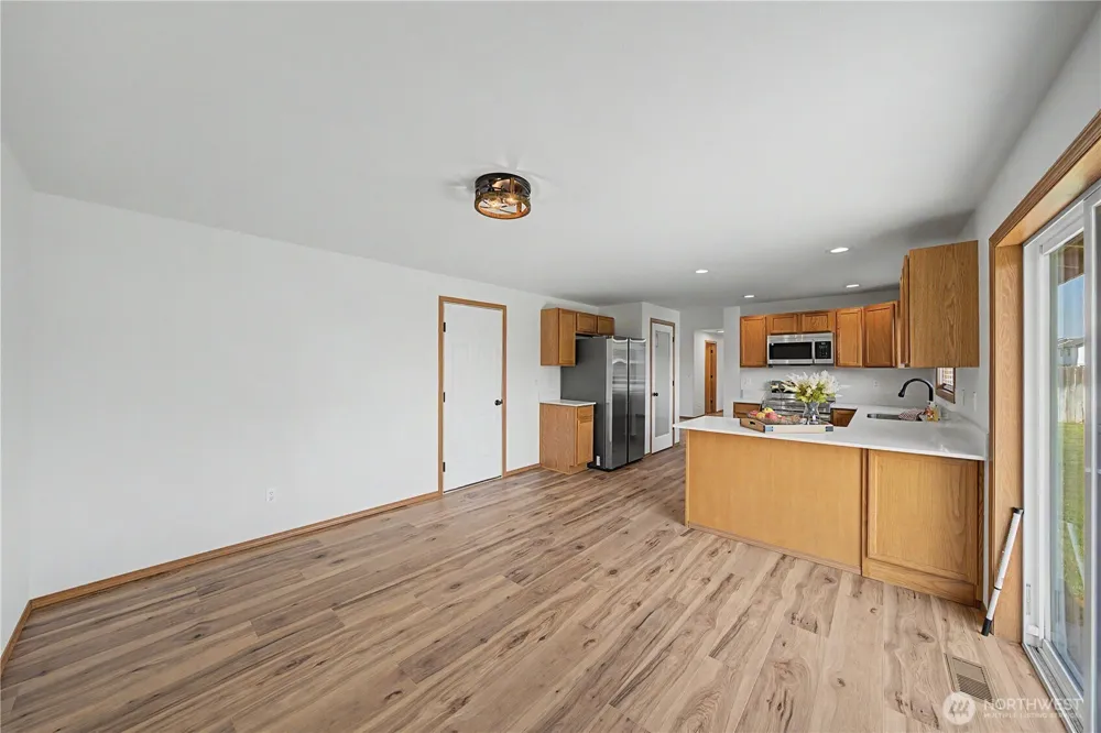513 Monarch Street Moses Lake, WA 98837