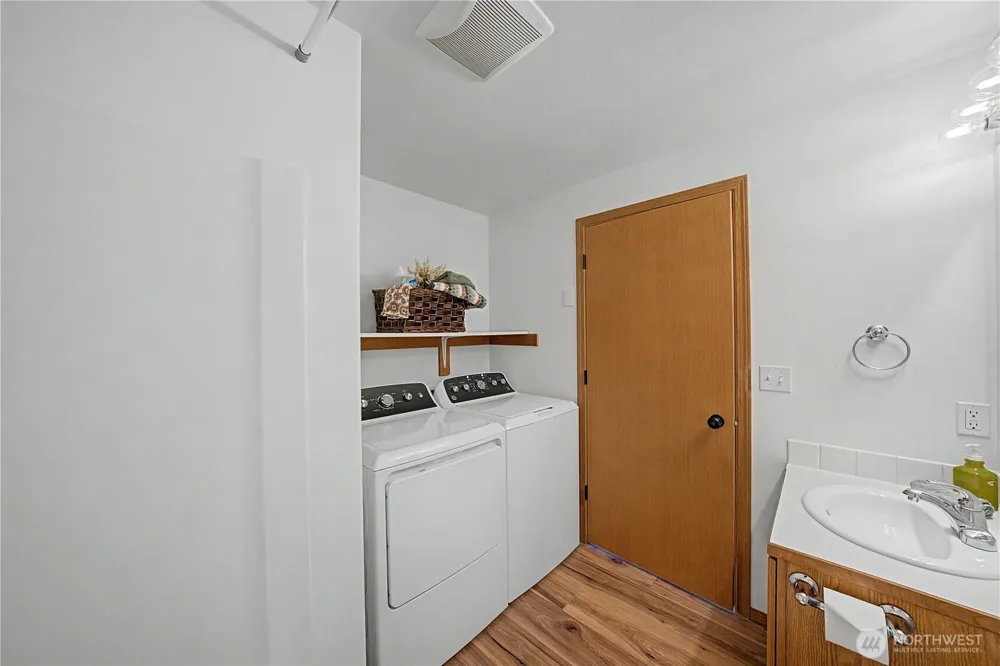 513 Monarch Street Moses Lake, WA 98837