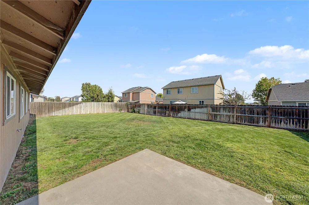 513 Monarch Street Moses Lake, WA 98837