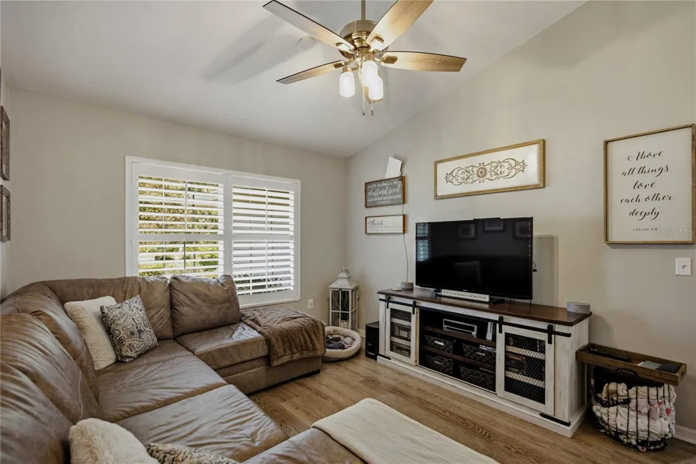 6739 NW 34TH TERRACE Gainesville, FL 32653