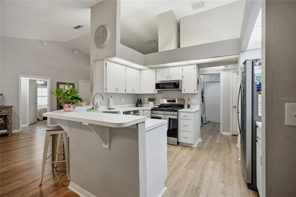 6739 NW 34TH TERRACE Gainesville, FL 32653
