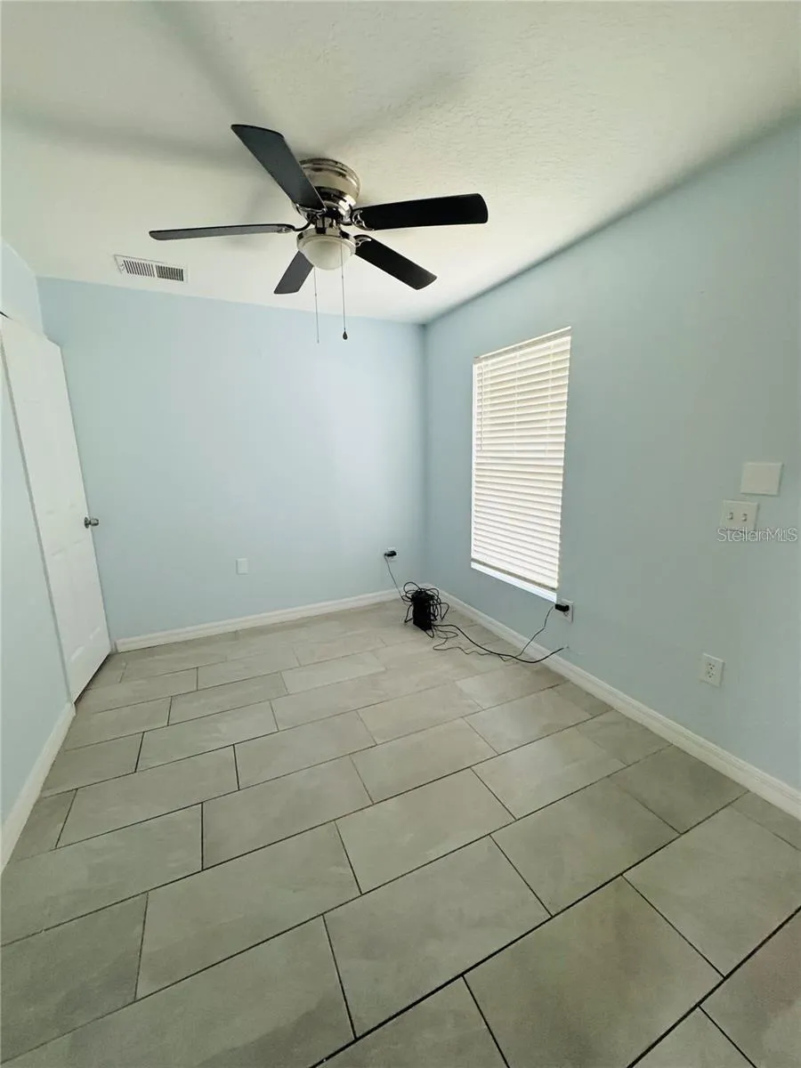 1683 FRICKE AVENUE Orlando, FL 32828