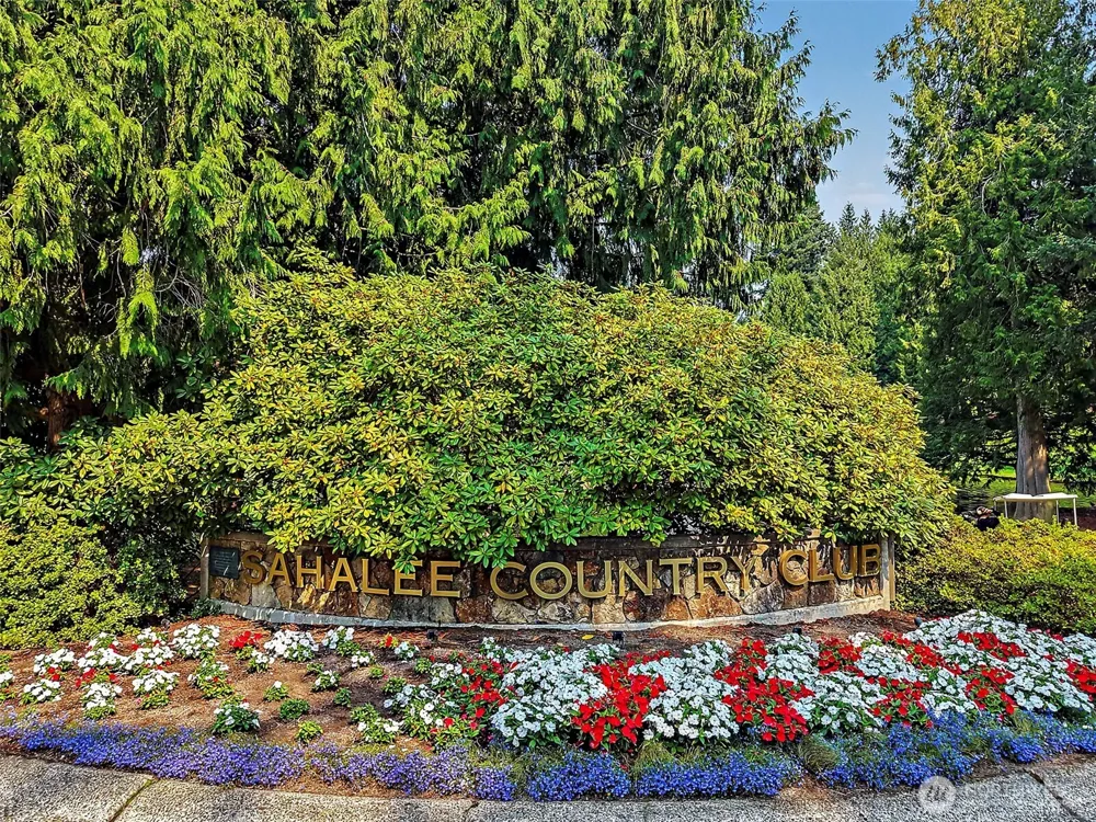 2235 Sahalee Drive E Sammamish, WA 98074