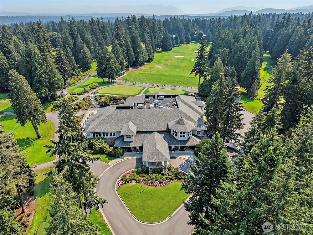 2235 Sahalee Drive E Sammamish, WA 98074
