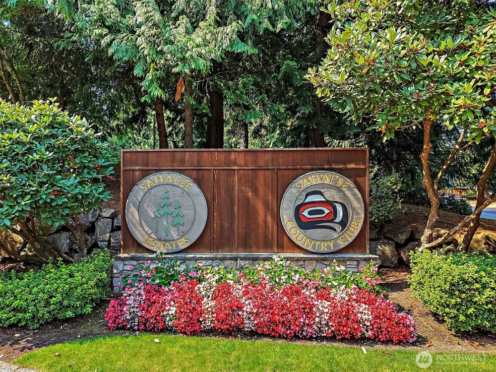 2235 Sahalee Drive E Sammamish, WA 98074
