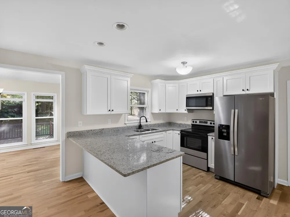 2240 Whispering Pines LN McDonough, GA 30253