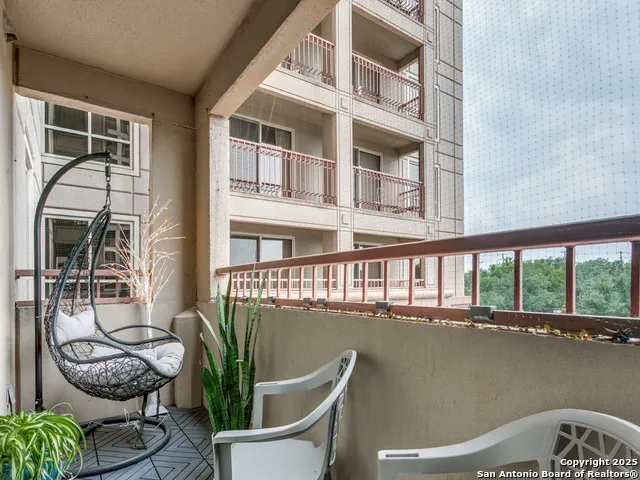 1 Towers Park Ln #316 San Antonio, TX 78209