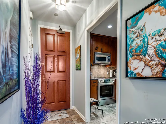 1 Towers Park Ln #316 San Antonio, TX 78209