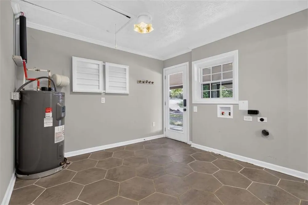 7375 BEAR MOUNTAIN ROAD Dawsonville, GA 30534