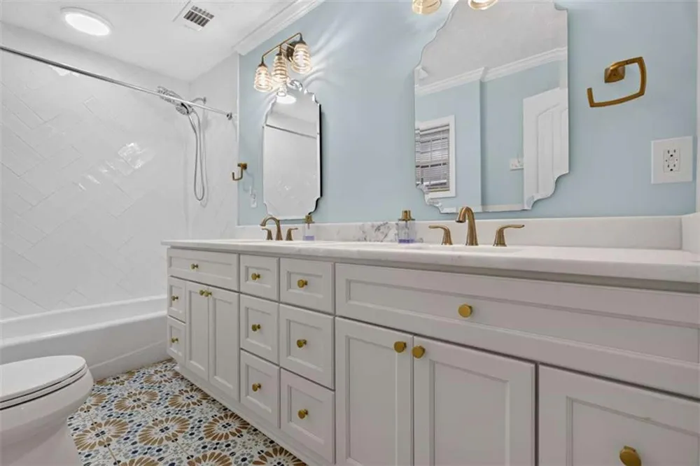 7375 BEAR MOUNTAIN ROAD Dawsonville, GA 30534