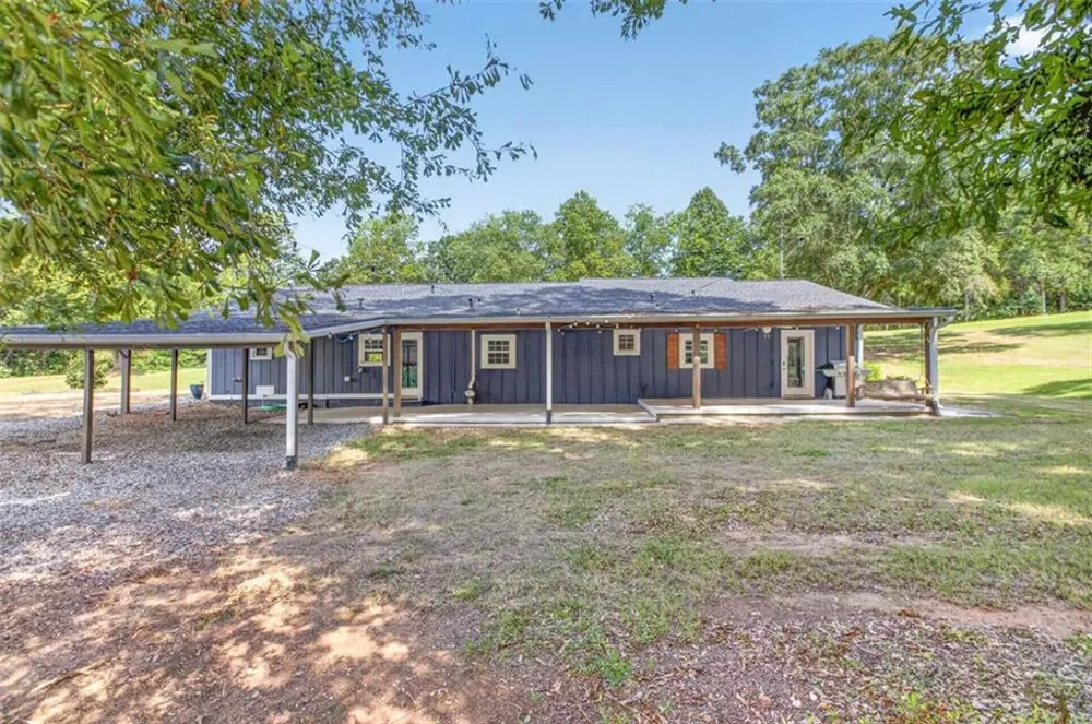 7375 BEAR MOUNTAIN ROAD Dawsonville, GA 30534