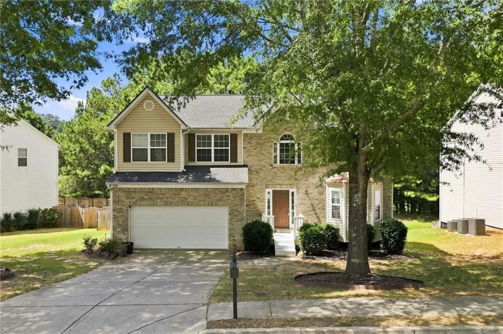 5492 Skylar Creek Lane Buford, GA 30518