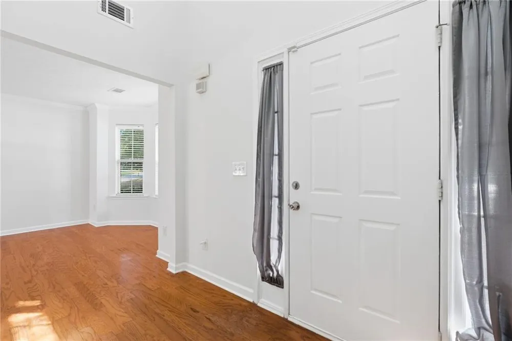 5492 Skylar Creek Lane Buford, GA 30518