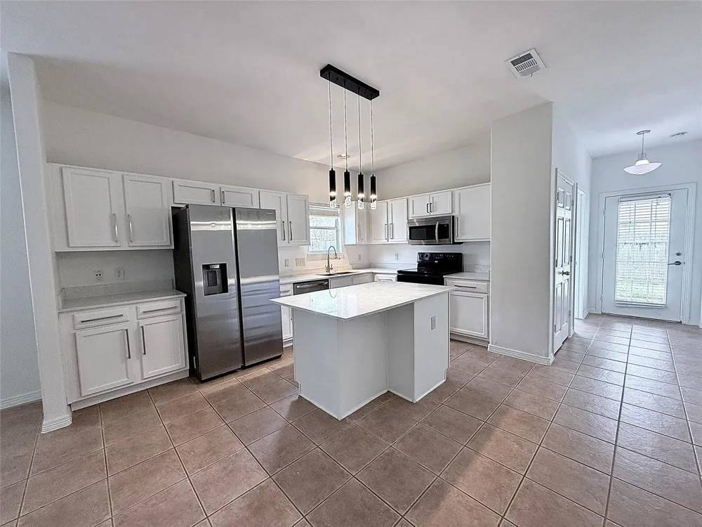10023 Date Meadow Lane Tomball, TX 77375