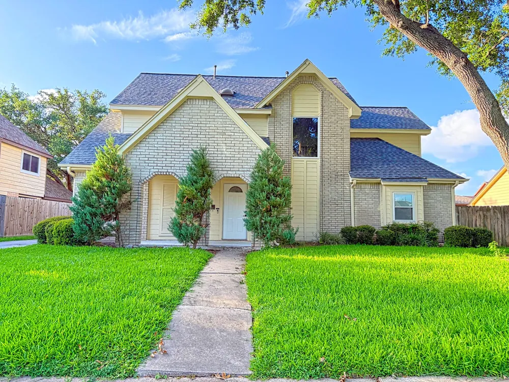 2210 Redcliff Drive Missouri City, TX 77489