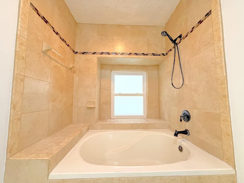 2210 Redcliff Drive Missouri City, TX 77489