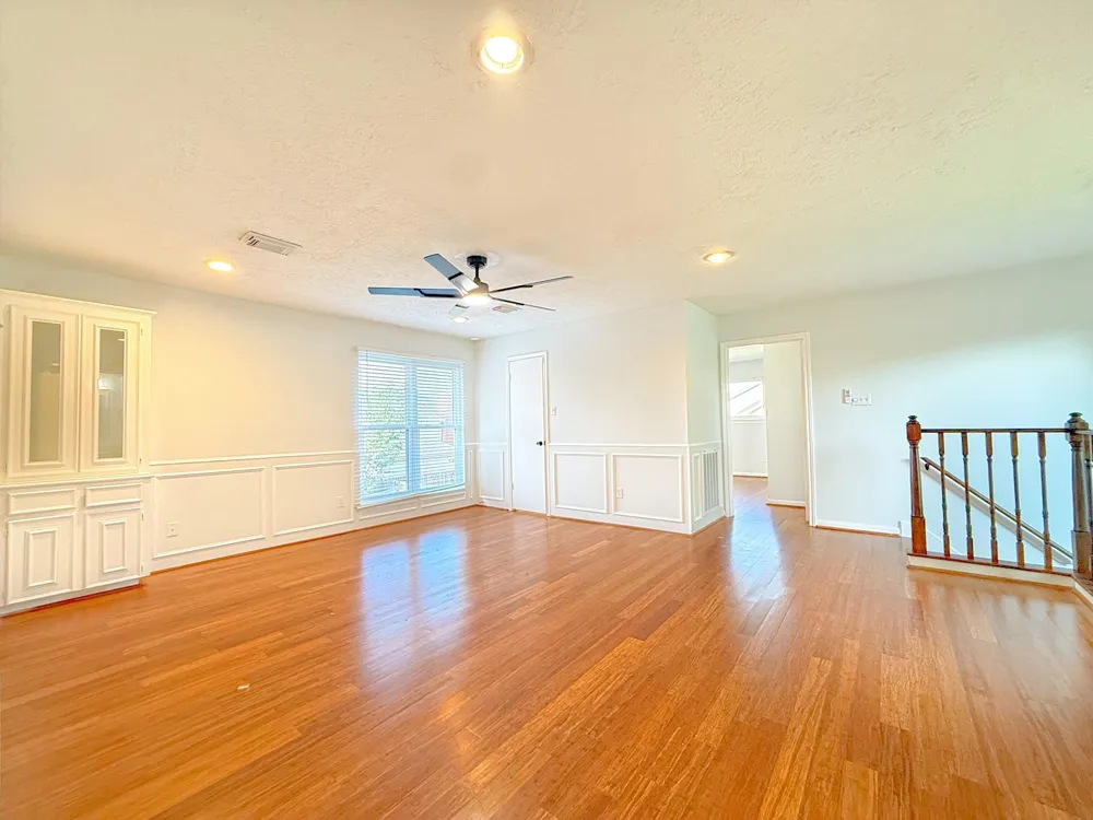 2210 Redcliff Drive Missouri City, TX 77489