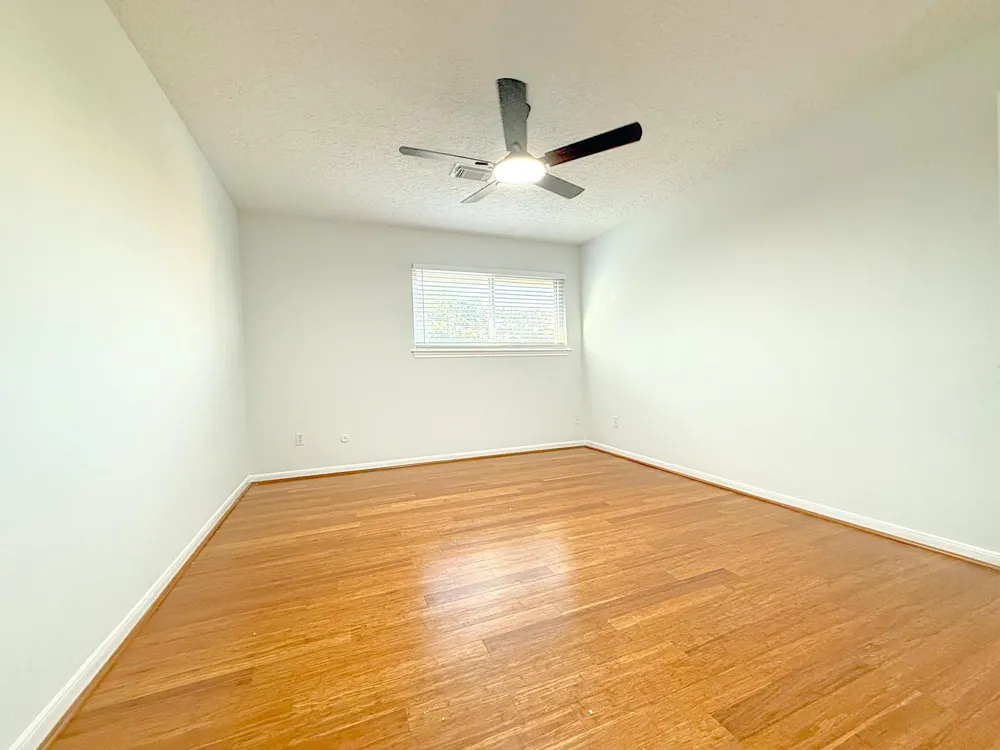 2210 Redcliff Drive Missouri City, TX 77489