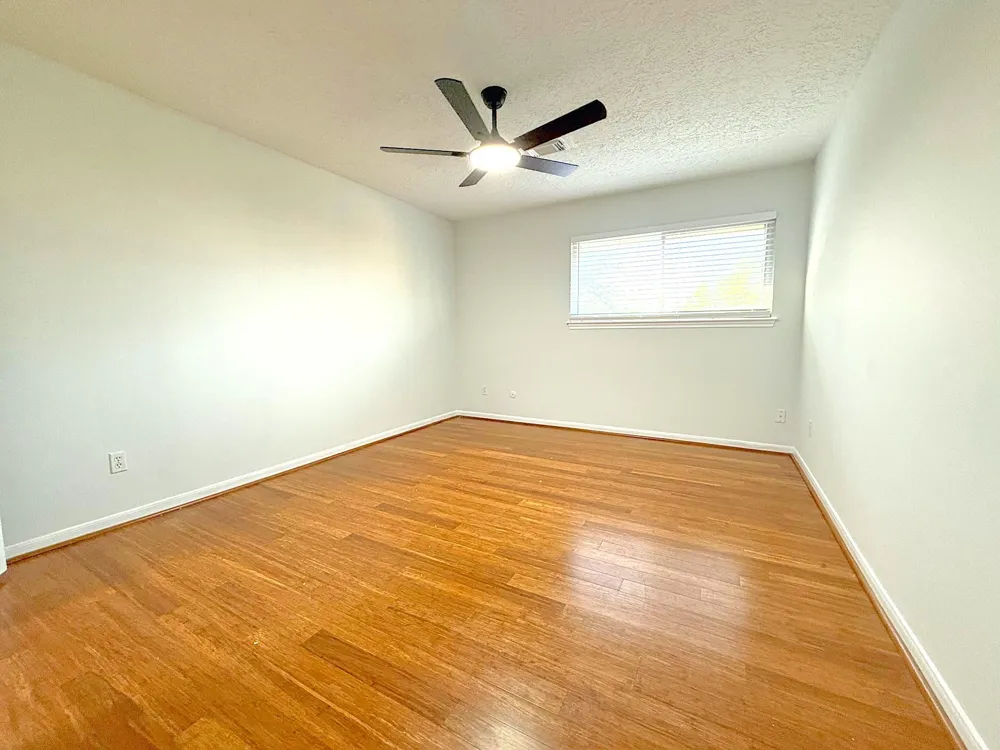 2210 Redcliff Drive Missouri City, TX 77489