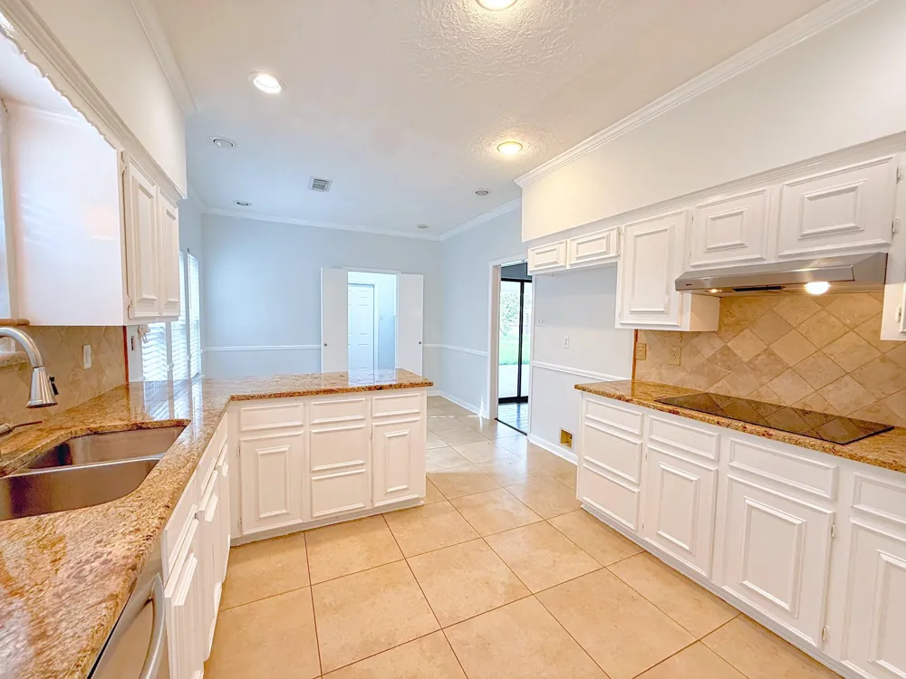 2210 Redcliff Drive Missouri City, TX 77489