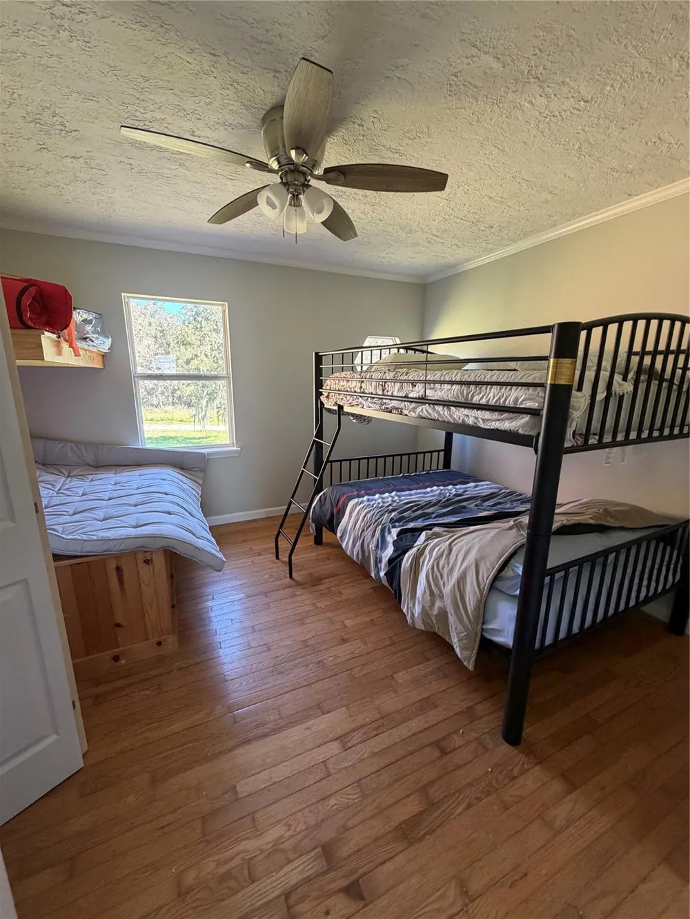 245 Bridgewater Onalaska, TX 77360