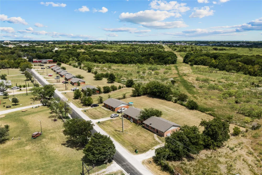 3201 NW CR 2004 Corsicana, TX 75110