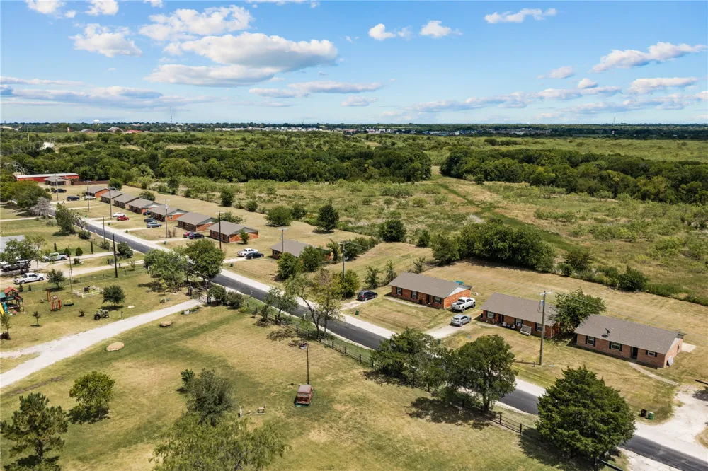 3201 NW CR 2004 Corsicana, TX 75110